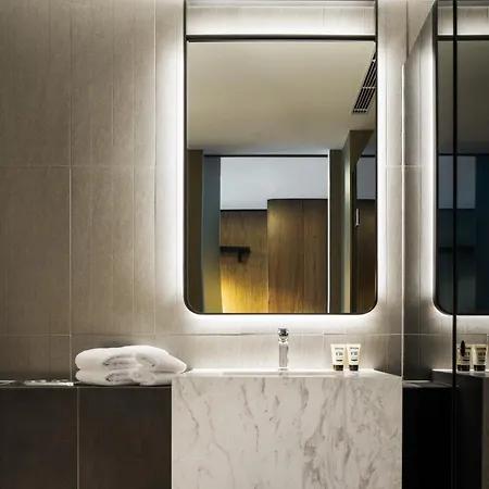 West Hotel Sydney, Curio Collection By Hilton Room photo